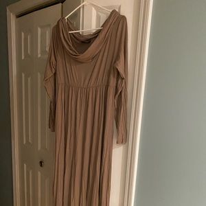 Maternity dress